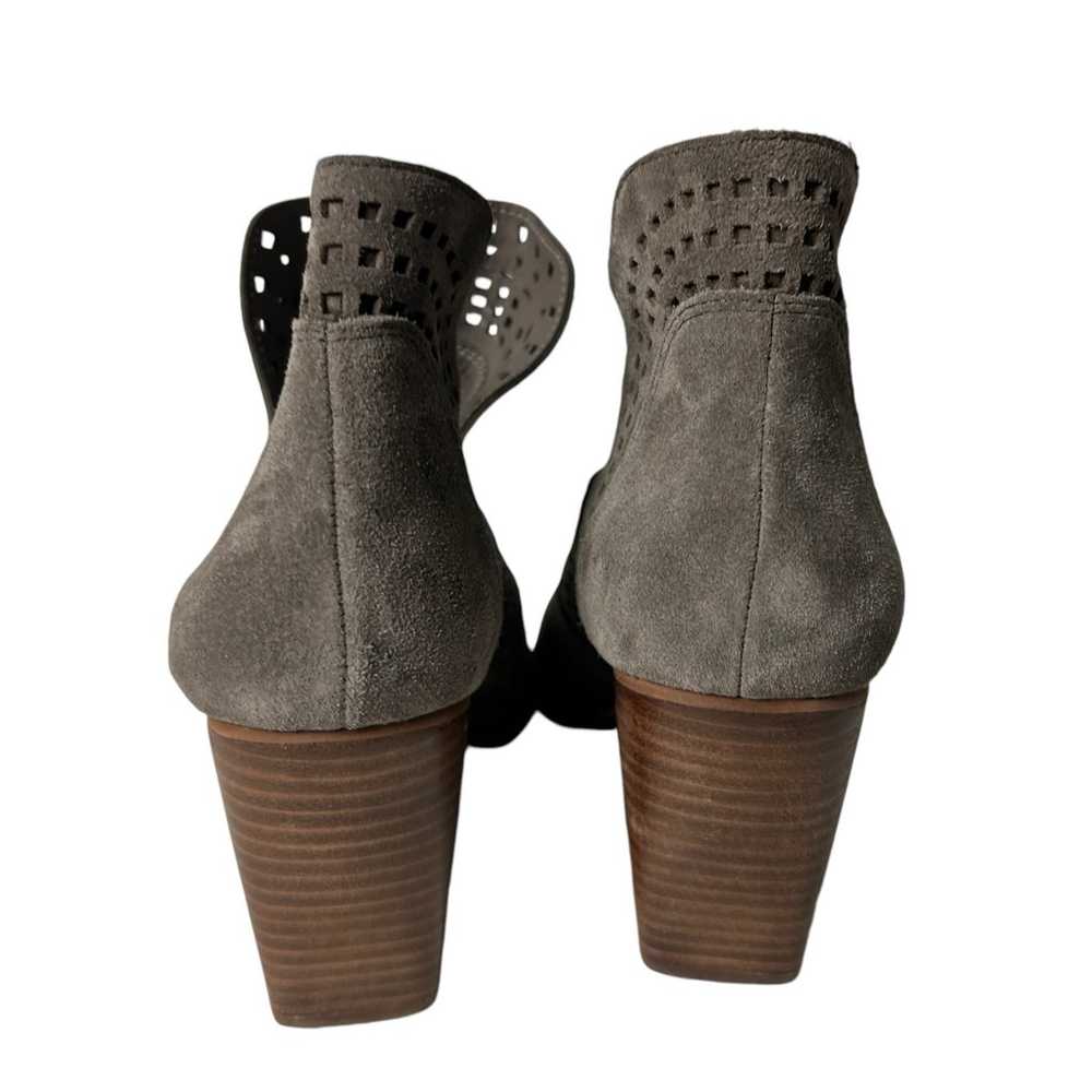 GB Gianni Bini Ankle Booties Gray Suede Perforate… - image 5