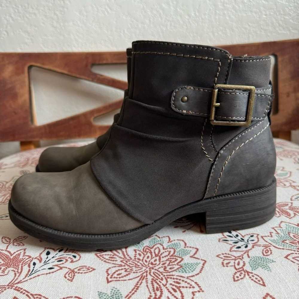 Earth Origins | Raveen ankle boots | 8 - image 4