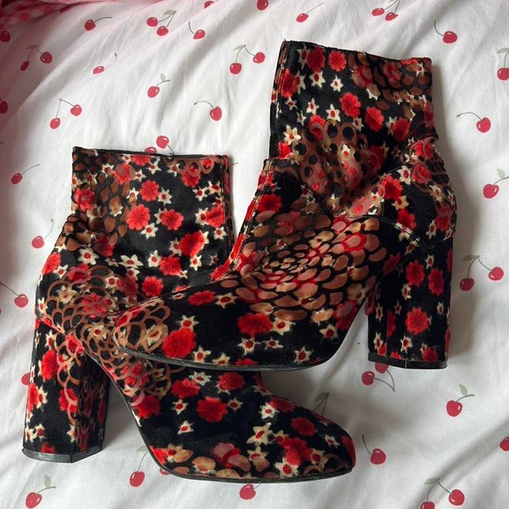 FREE PEOPLE VINTAGE GROOVY 70S STYLE HEELED BOOTS - image 1