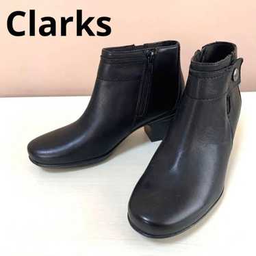 Clarks short boots bootie side zip leather black … - image 1