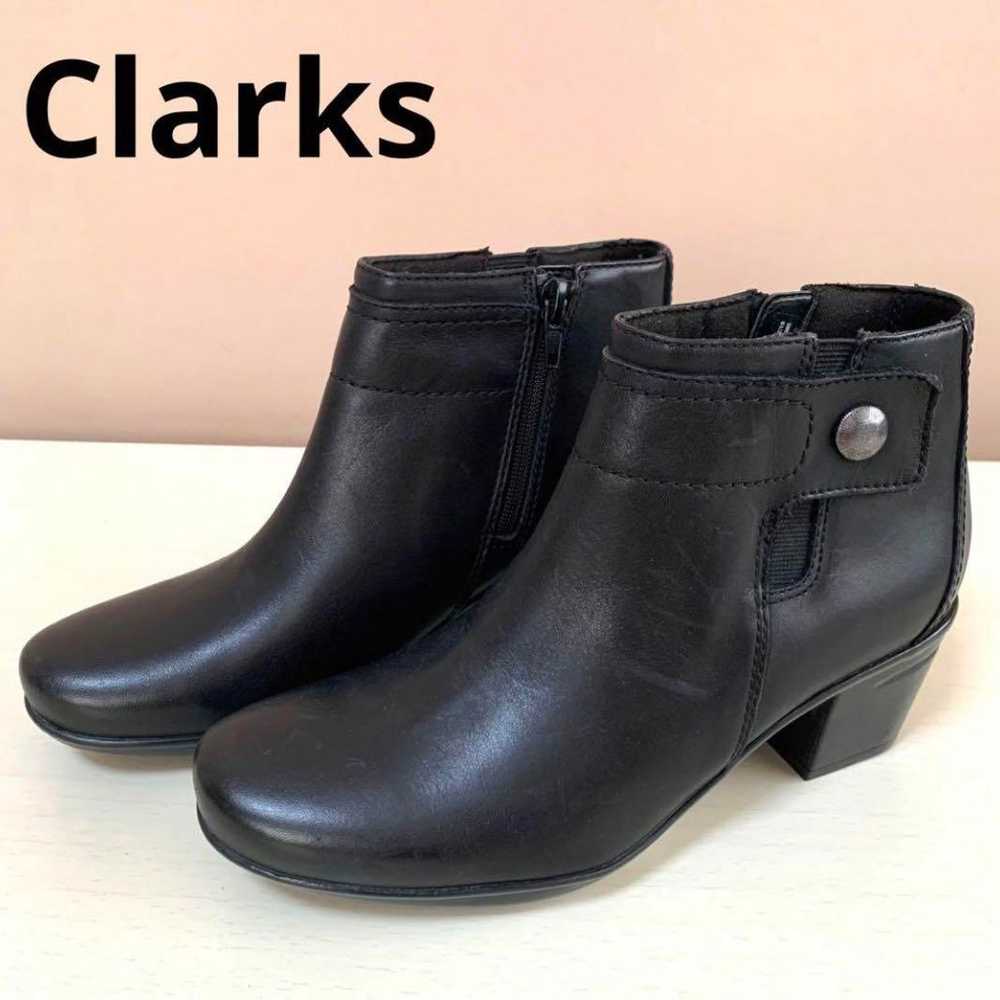 Clarks short boots bootie side zip leather black … - image 2