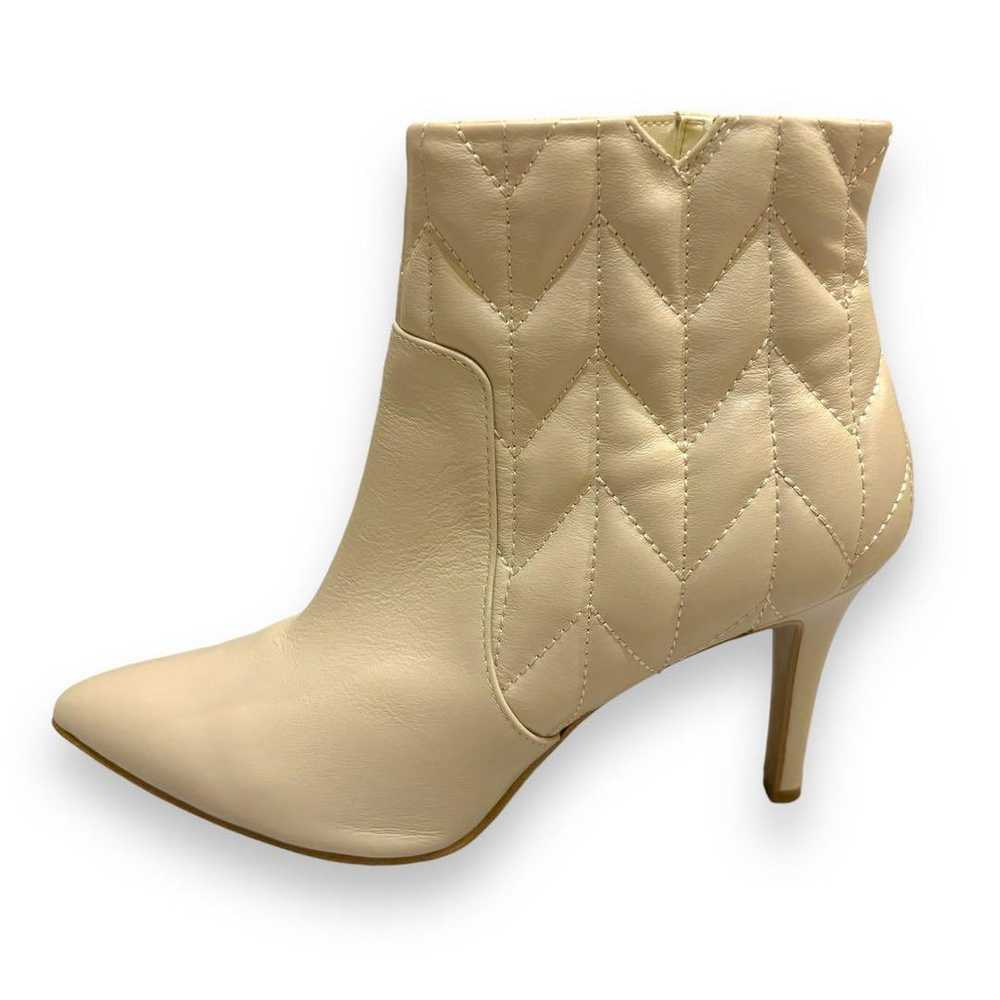 Excellent condition Diana short boots with quilti… - image 4