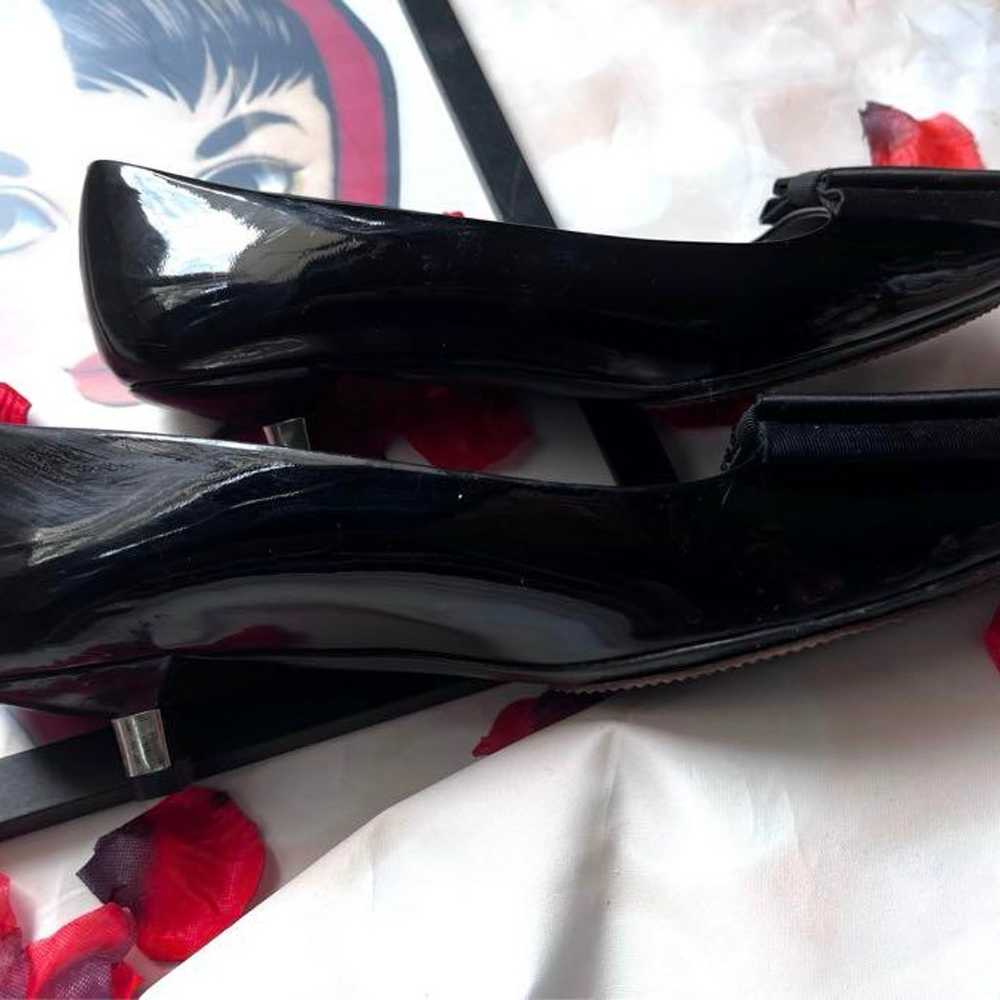 Prada ✨ Open-toe bow pumps in patent leather - image 4