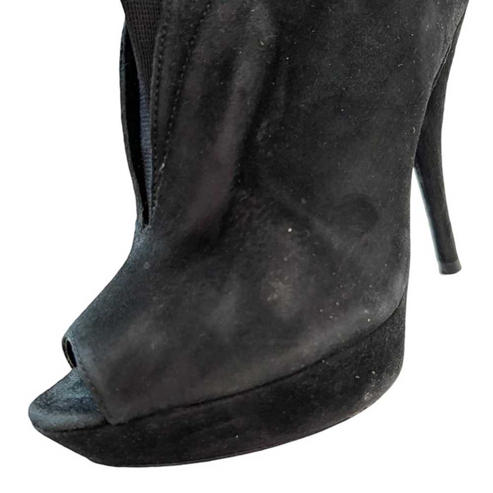 Vera Wang high heel booties 6.5 Royce black suede… - image 10