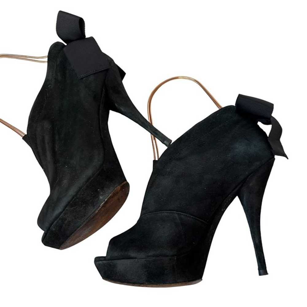 Vera Wang high heel booties 6.5 Royce black suede… - image 6