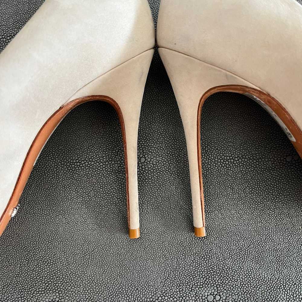 Schutz Lou Beige Suede Pointed Toe Pumps Sz 11 - image 7