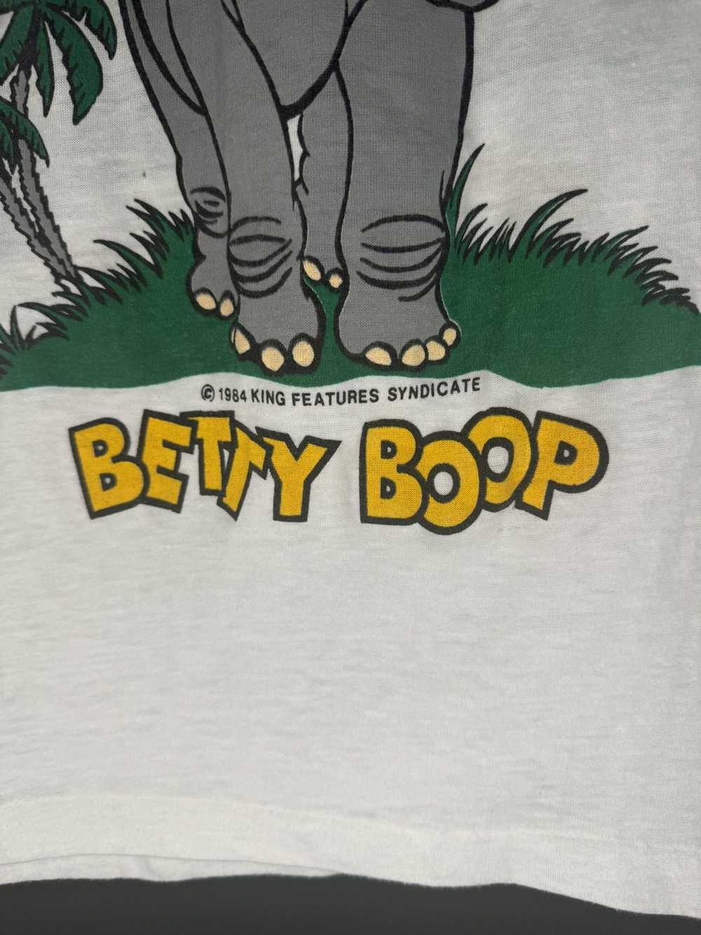 Vintage Vintage 1984 Betty Boop Animas Graphic Tee - image 3