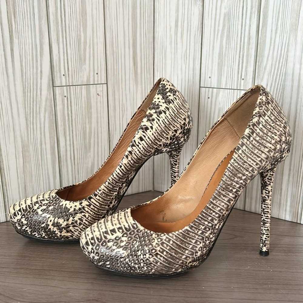 L.a.mb. Snakeskin heels - image 3