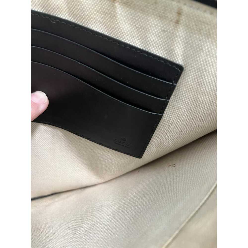 Gucci Vinyl clutch bag - image 9