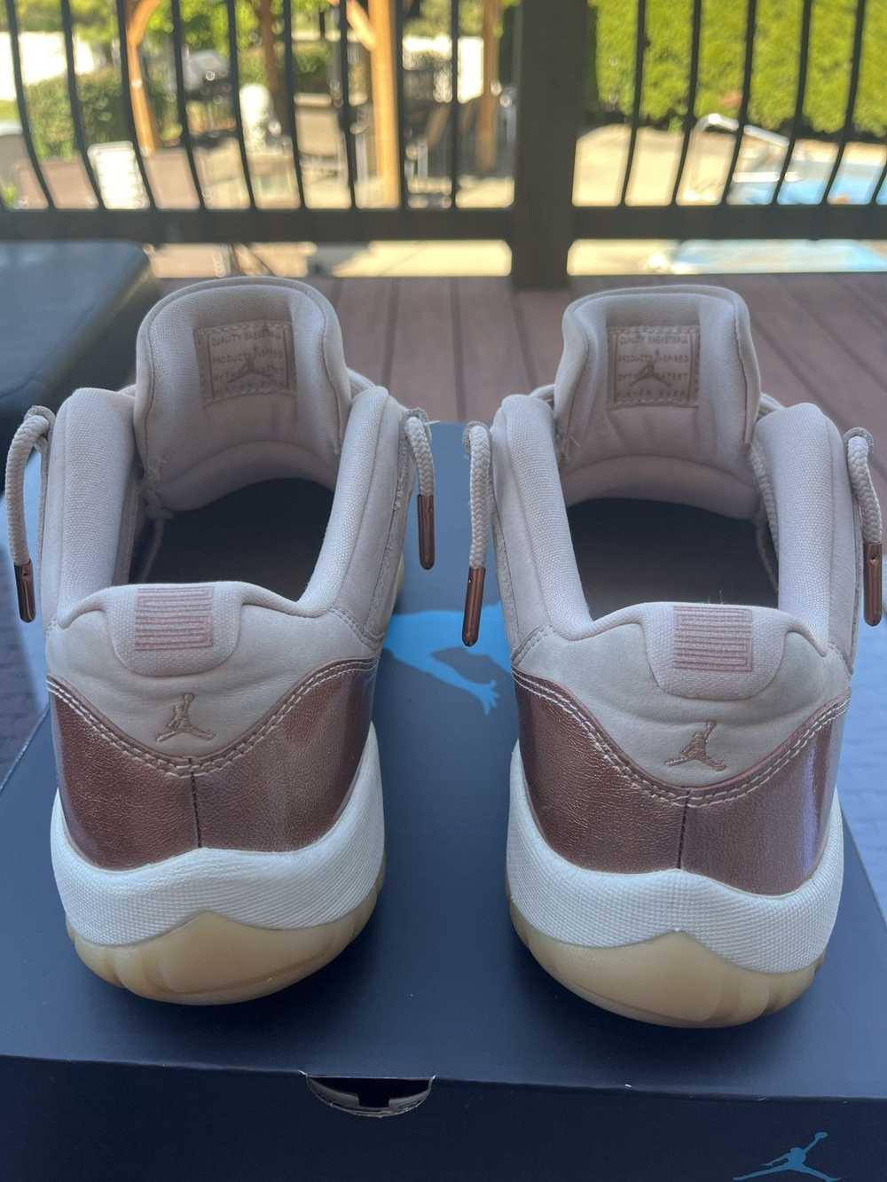 Jordan Brand Rose gold 11s - image 3