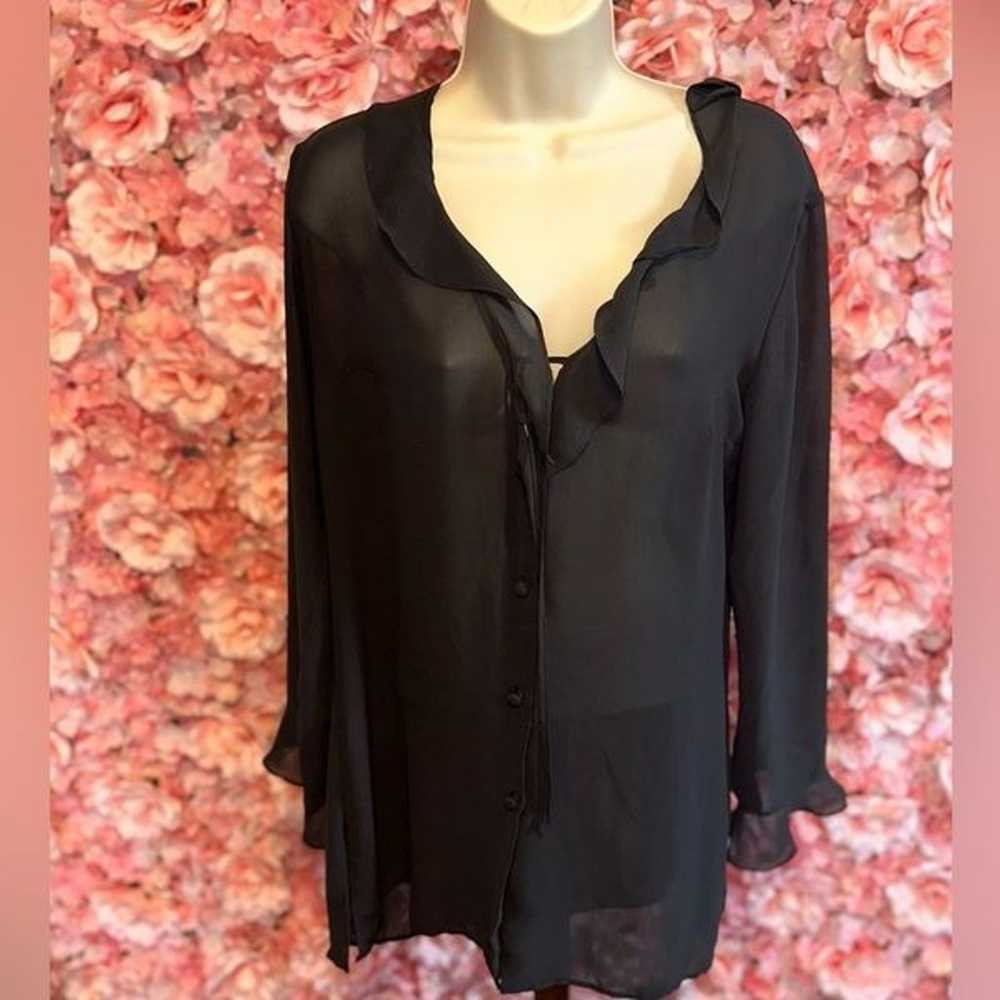 Victoria's Secret (Medium) Black Lightweight V-Ne… - image 2