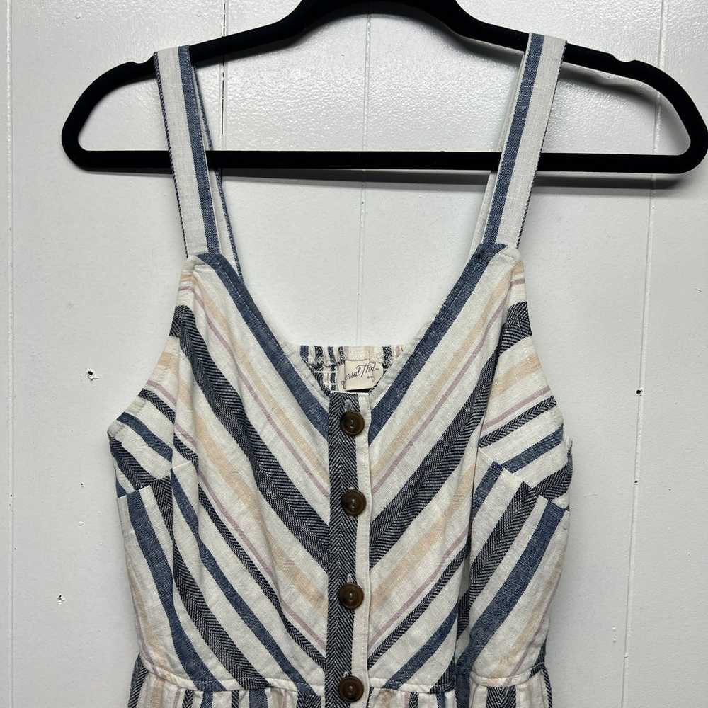 Universal Thread Linen Blend Women's Striped Butt… - image 3