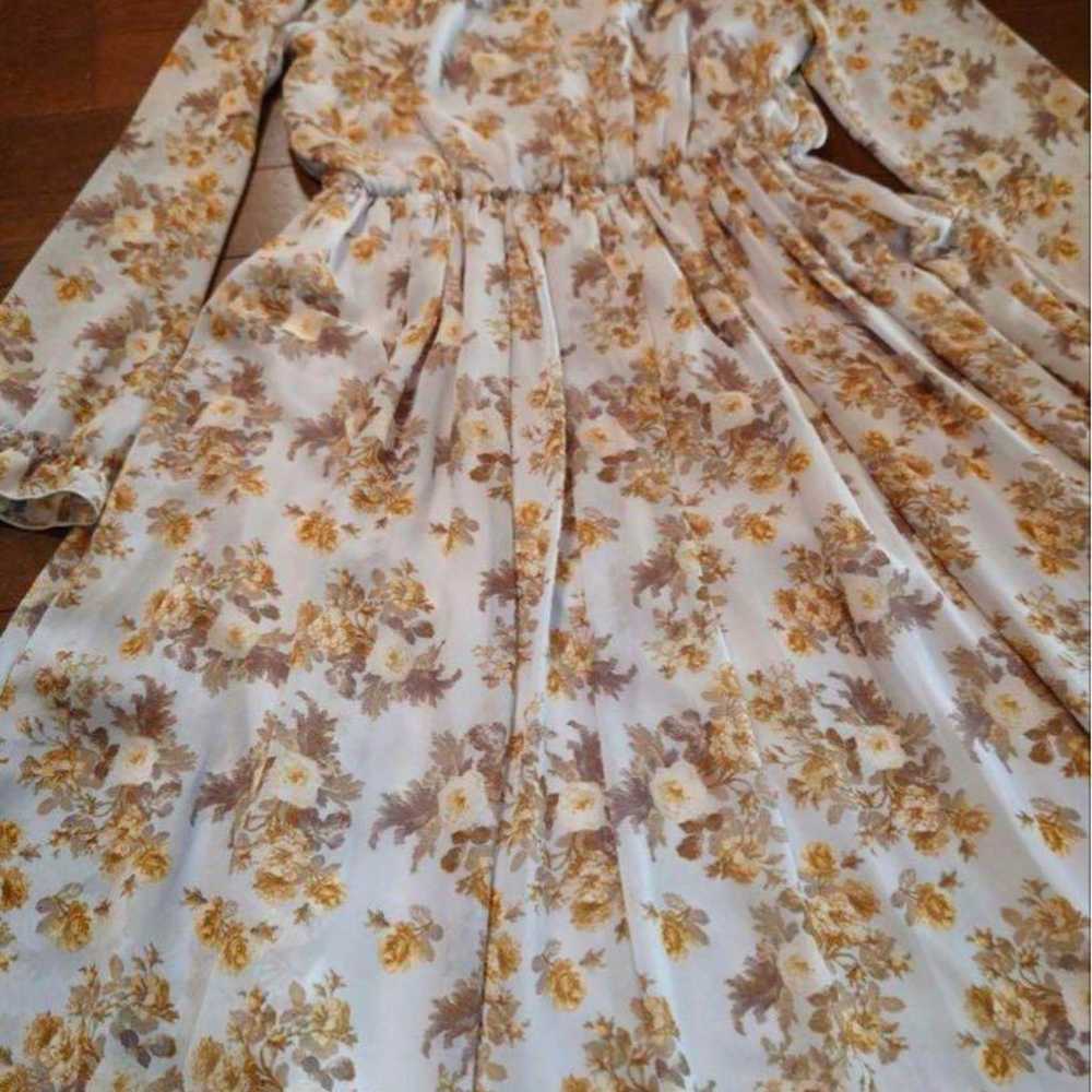 Another Angelus Antique Flower Long One-piece - image 5