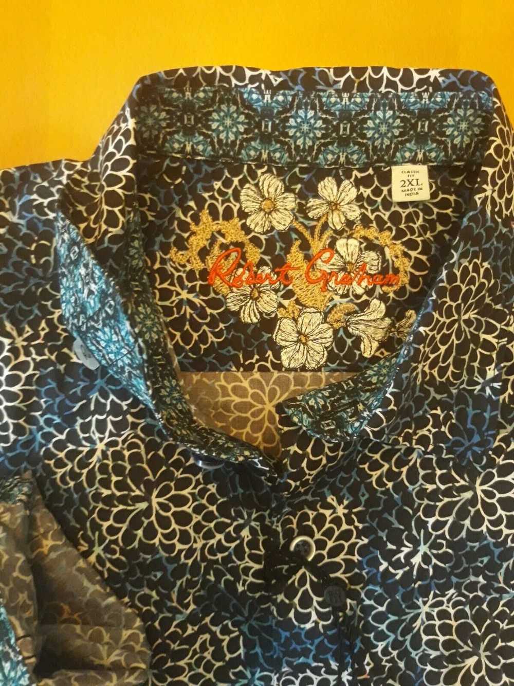 Robert Graham Blue White Black Floral Size 2XL - image 3