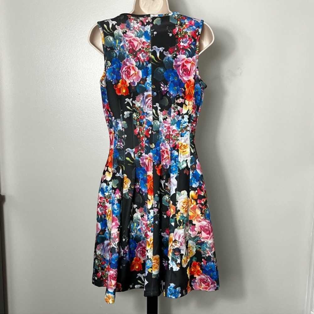 Like new Betsey Johnson Multi colored Floral body… - image 4