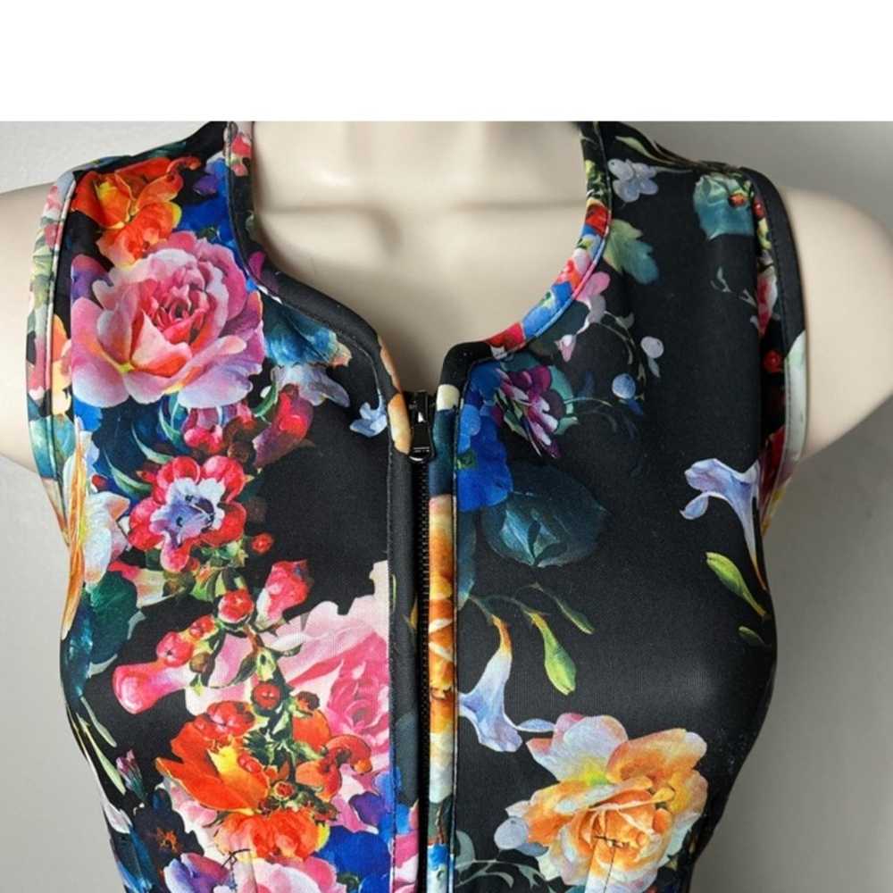 Like new Betsey Johnson Multi colored Floral body… - image 6