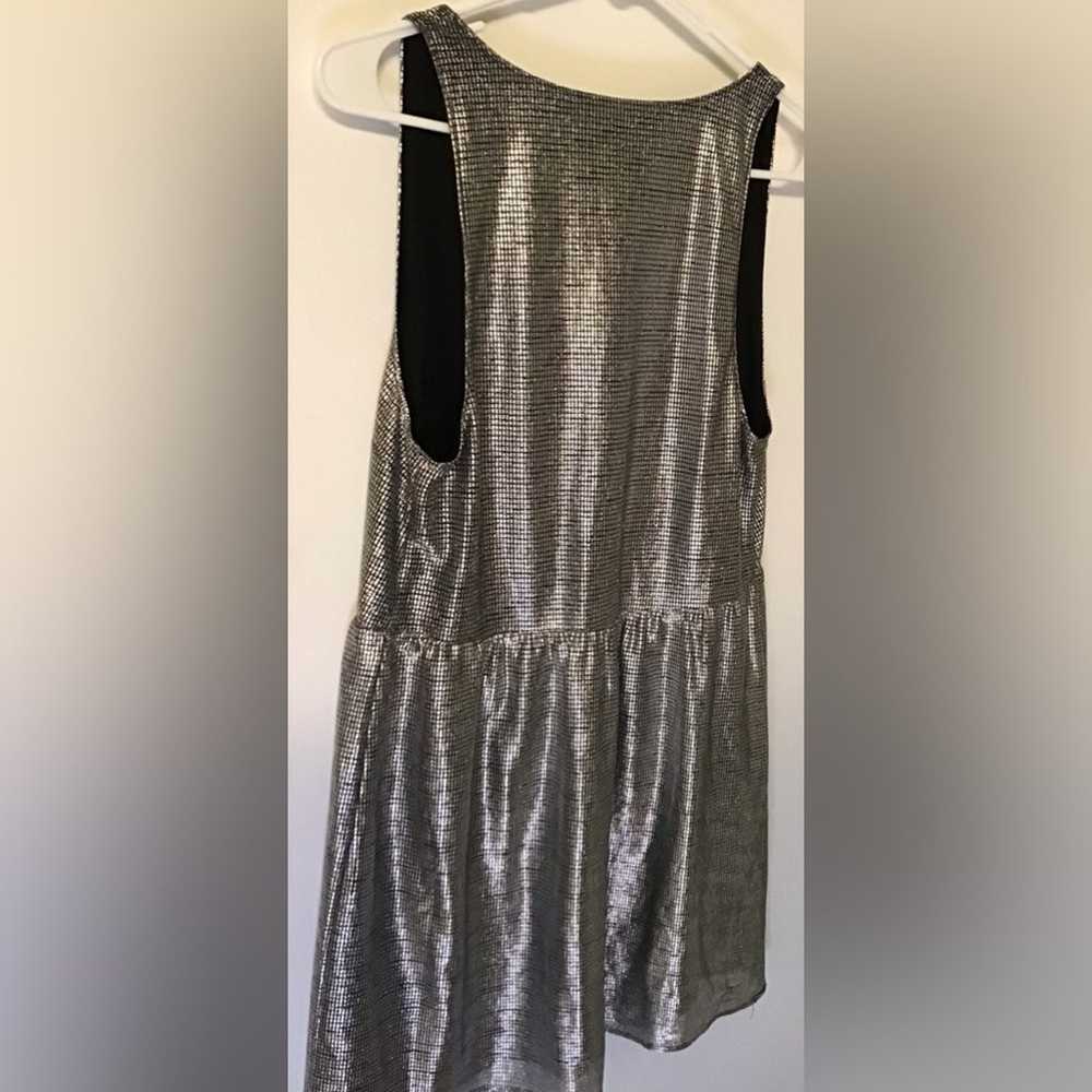 Express silver dress size medium - image 10