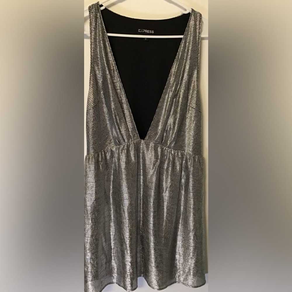 Express silver dress size medium - image 2