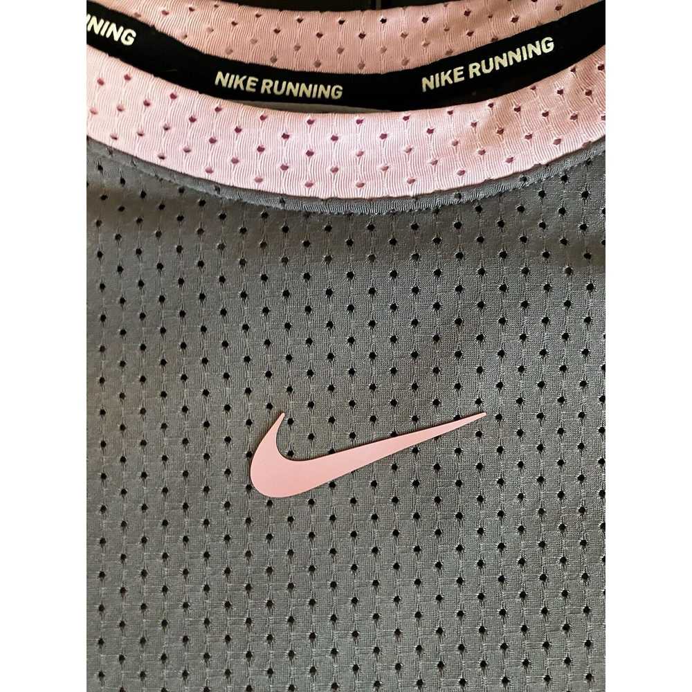 Nike Nike Woman’s Crop Top Medium athletic Shirt … - image 5