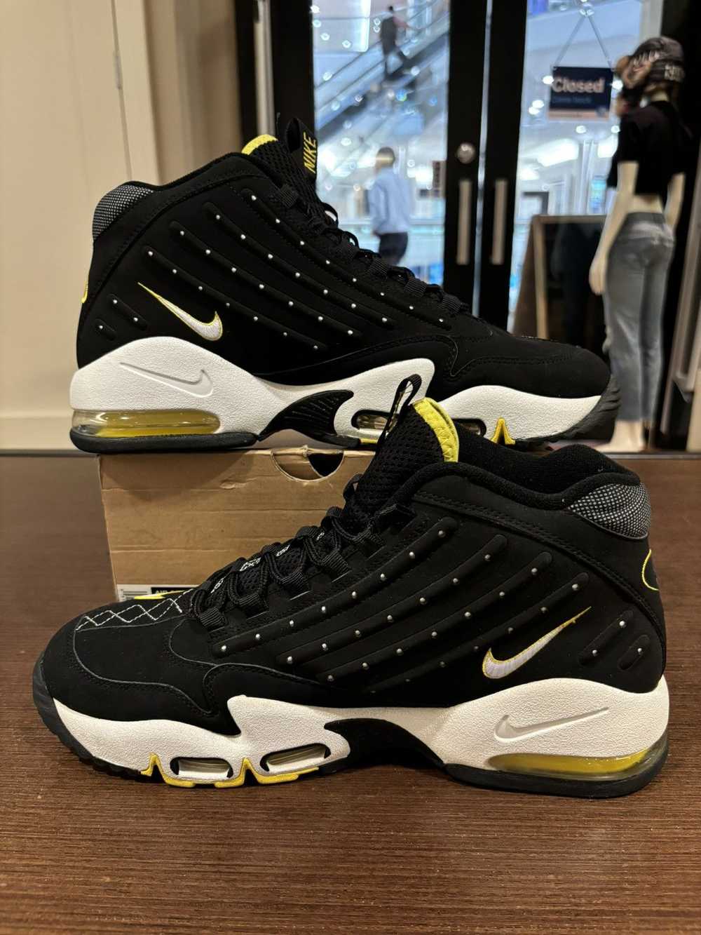 Nike Nike Air Griffey Max Il Black Yellow - image 3