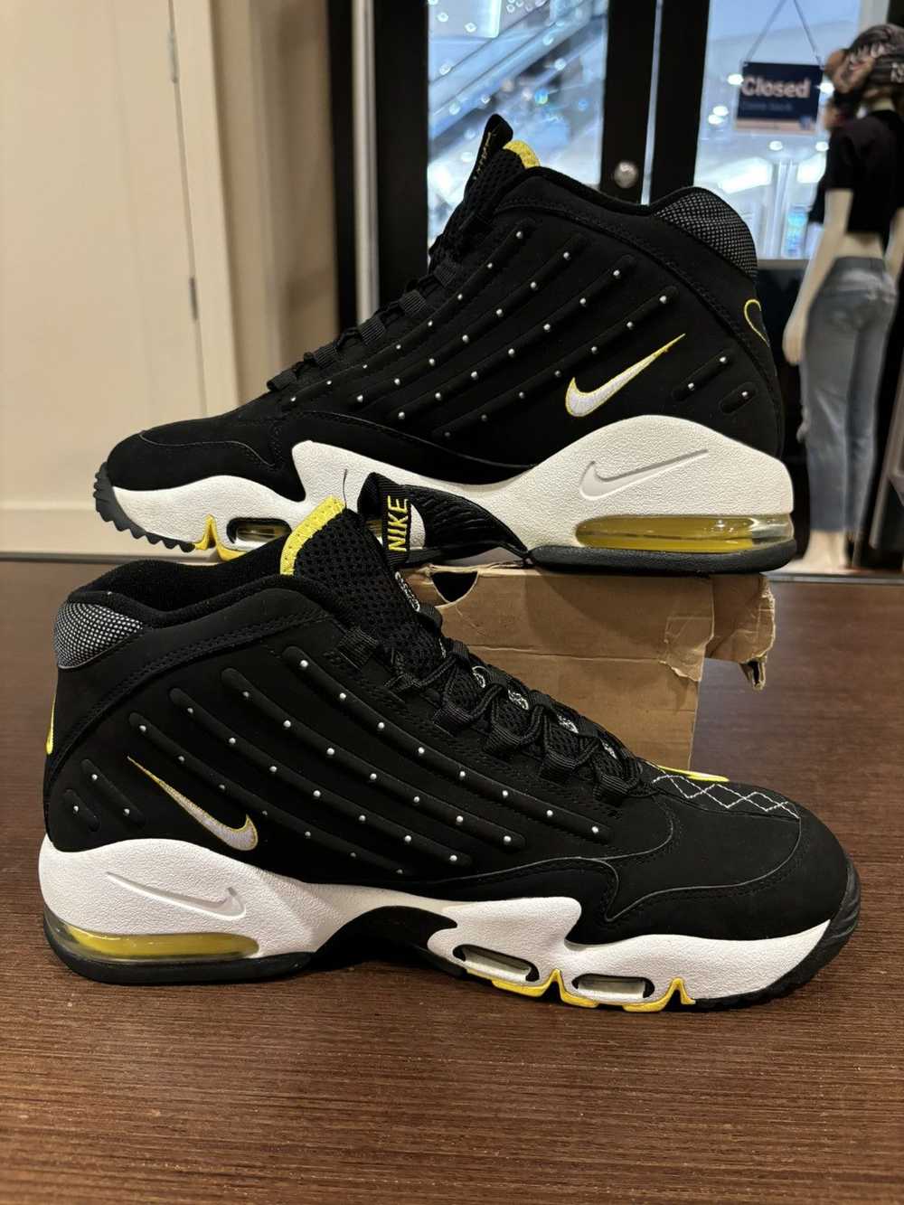 Nike Nike Air Griffey Max Il Black Yellow - image 4