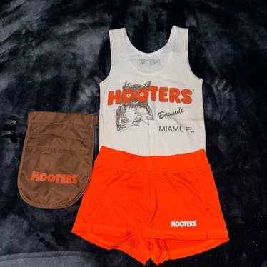 Hooters Uniform Shirt good Lot