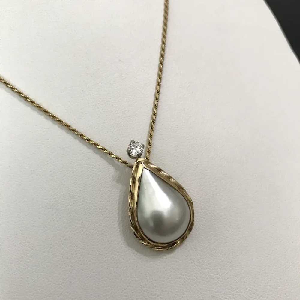 Gorgeous! 14K YG Mabe Pearl and Diamond Pendant - image 10