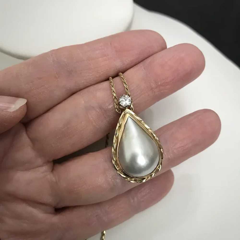 Gorgeous! 14K YG Mabe Pearl and Diamond Pendant - image 8