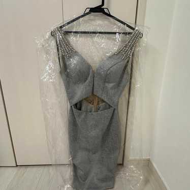 AR dress in grey. - image 1