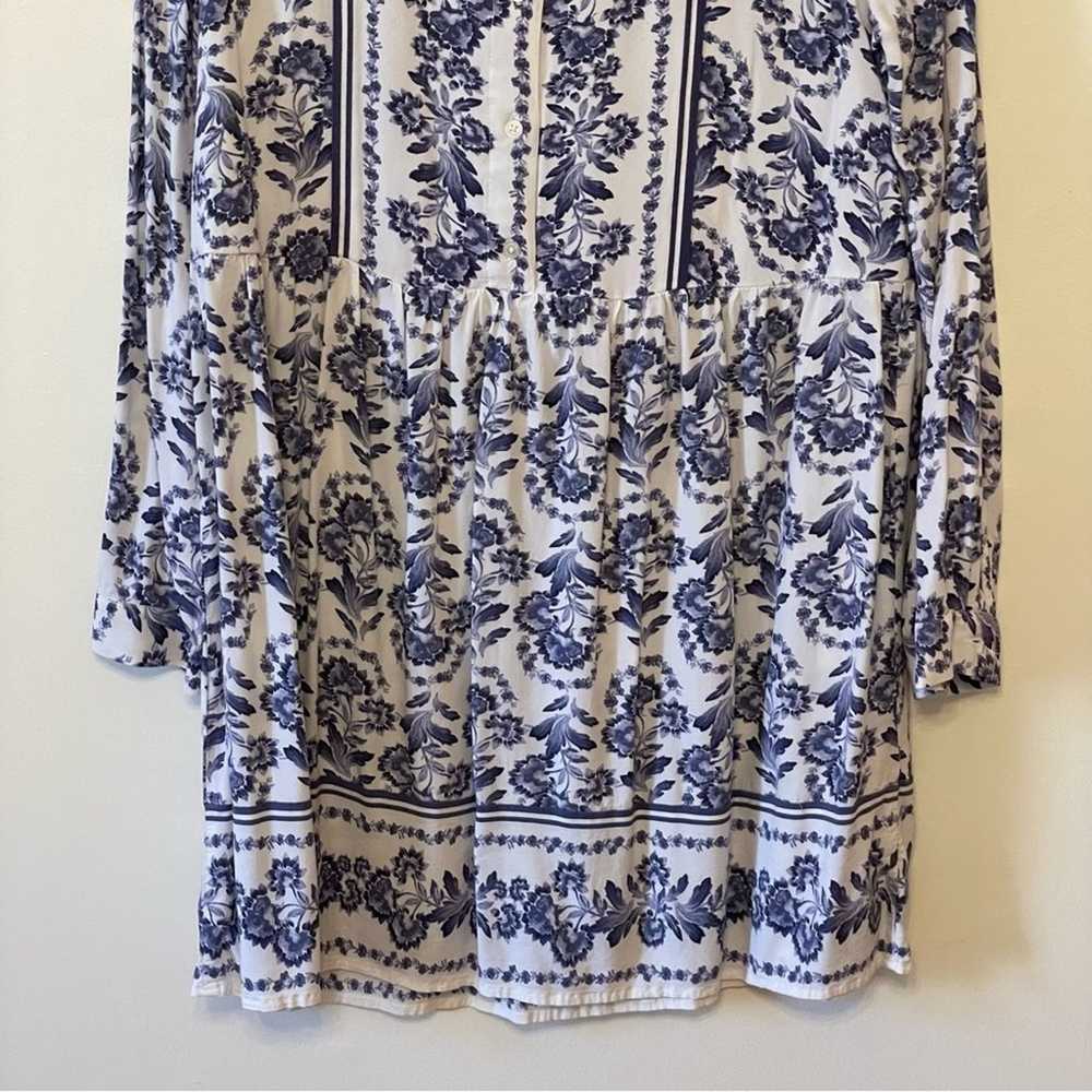 LOFT 8 long sleeve dress floral blue white Victor… - image 3