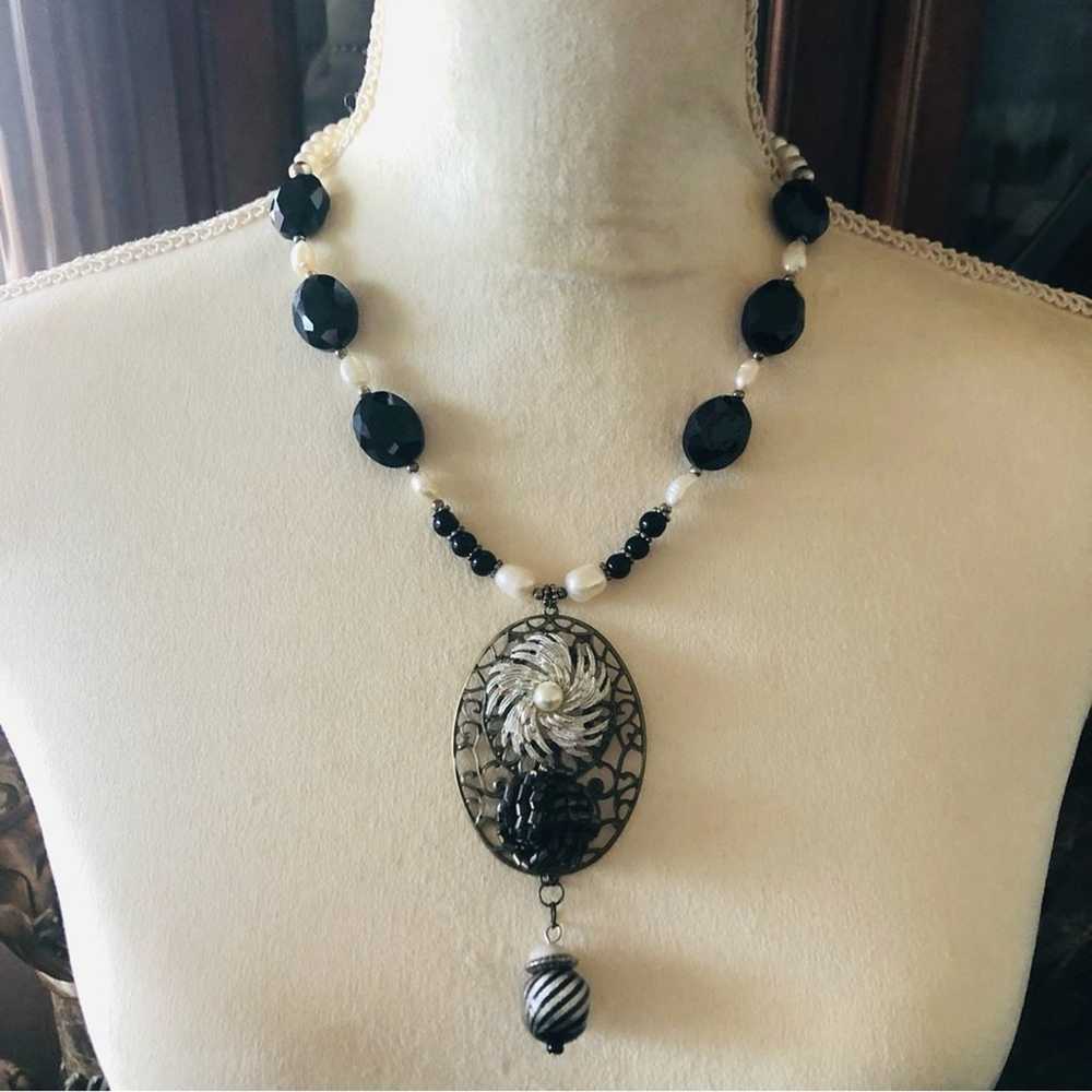 Handcrafted repurpose freshwater pearl black onyx… - image 2