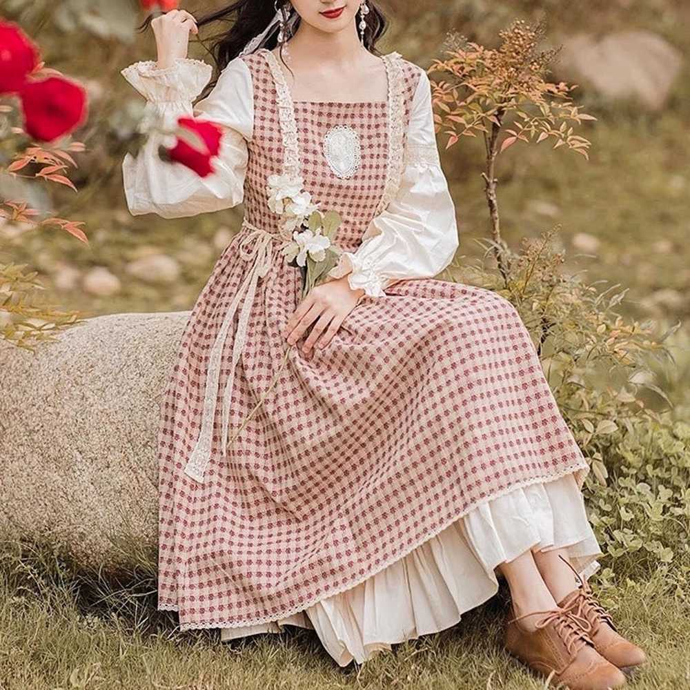 Cottagecore gingham peasant dress - image 2