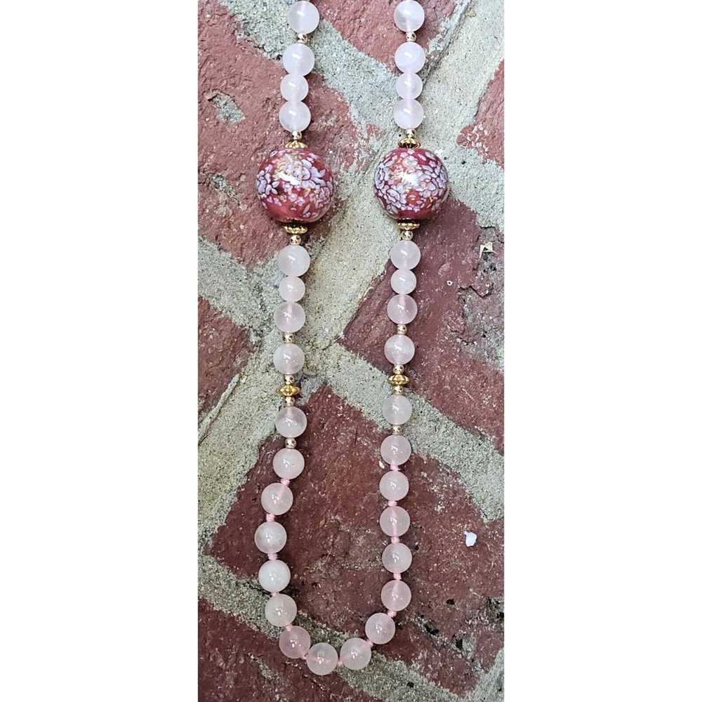 VINTAGE 32" HAND KNOTTED ROSE QUARTZ & HAND-PAINT… - image 1