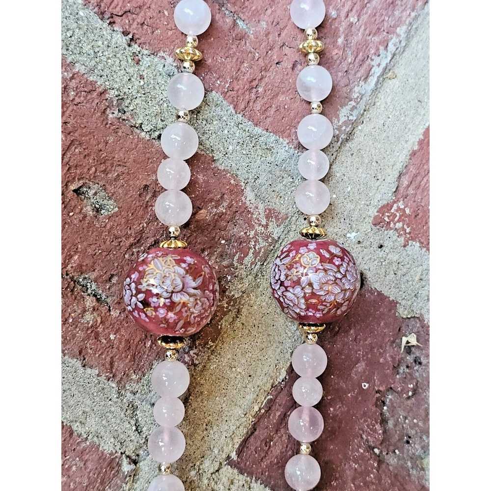 VINTAGE 32" HAND KNOTTED ROSE QUARTZ & HAND-PAINT… - image 3