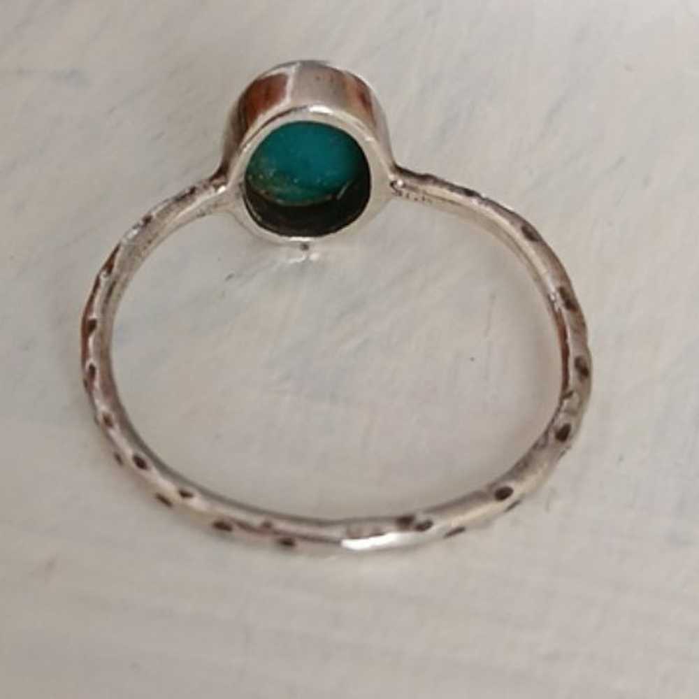 Beautiful Vintage Sterling Silver Turquoise Ring - image 3