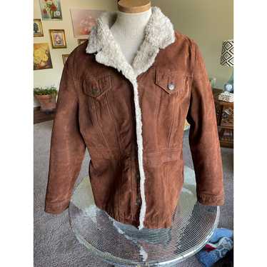 Selling Wilson’s Leather Maxima Tan Suede Jacket