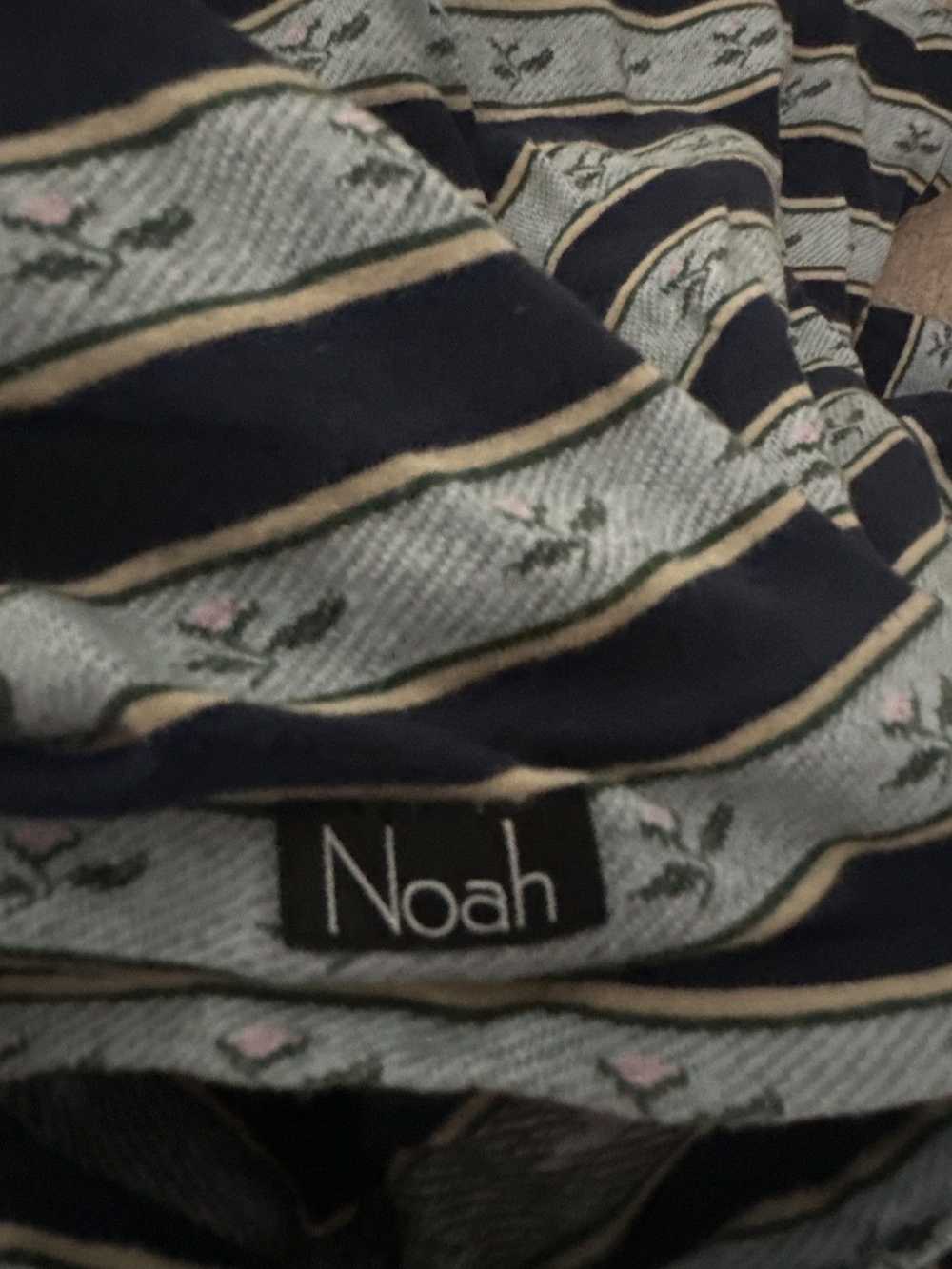 Noah Noah Tee - image 3