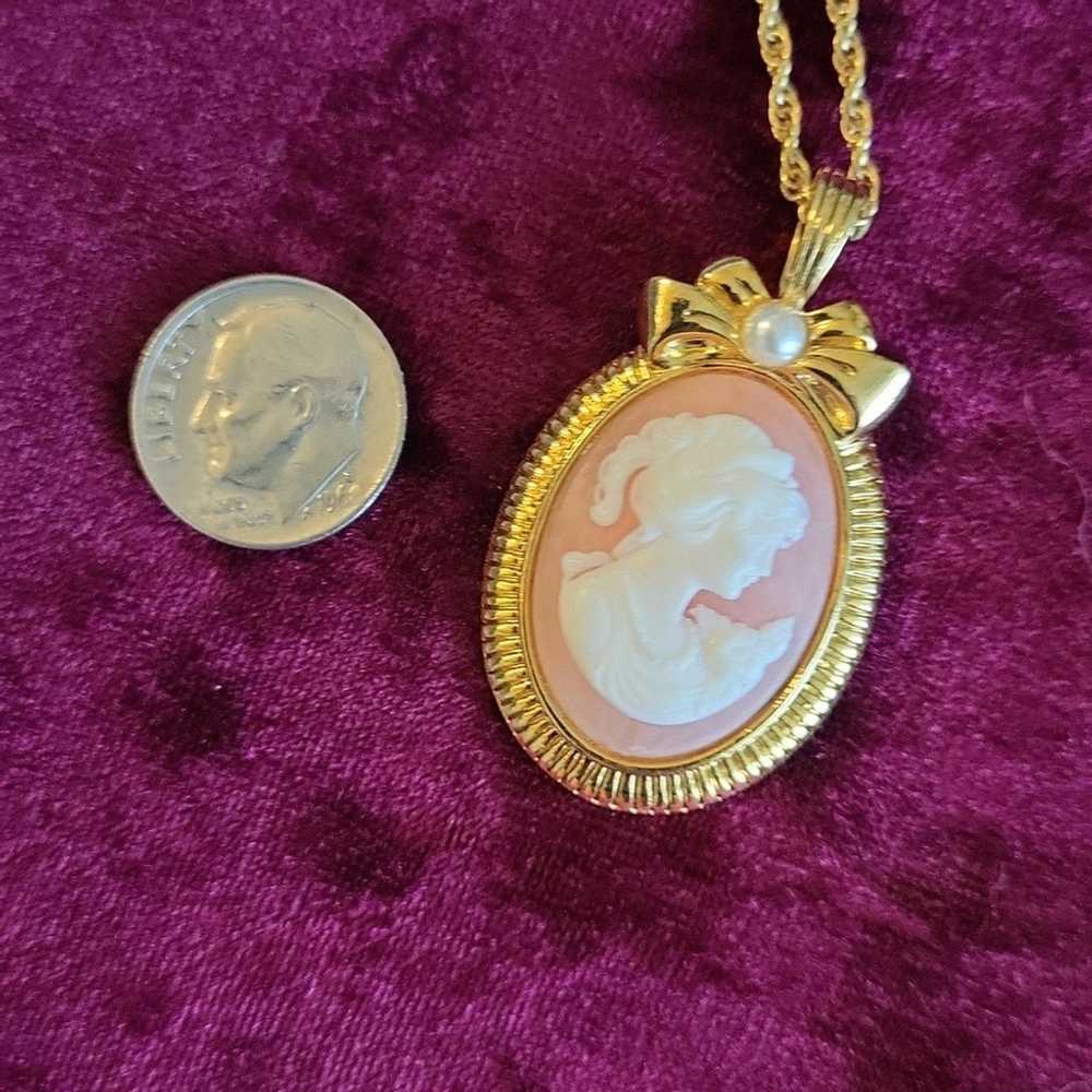 Vintage Avon 1988 Romantic Portraits Gold Tone Pe… - image 4