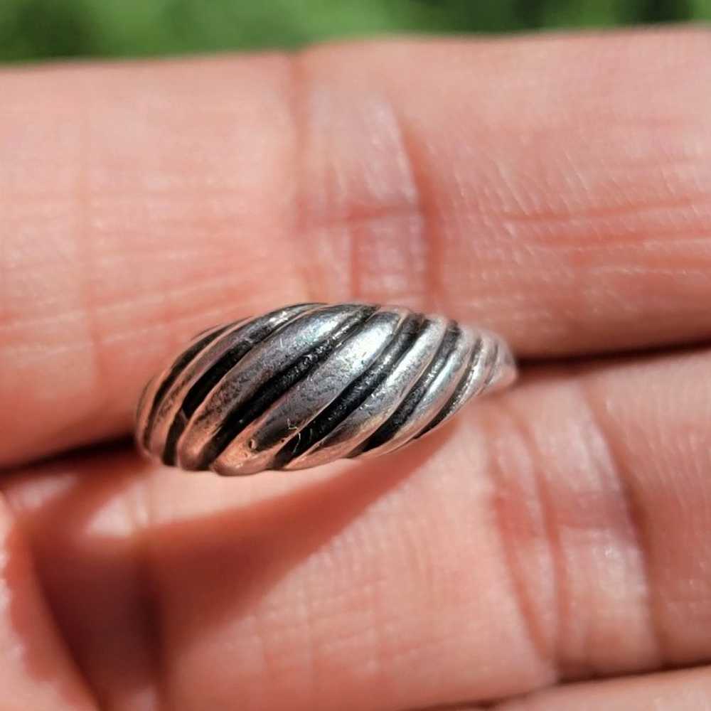 Stunning vintage 925 sterling silver ribbed dome … - image 5