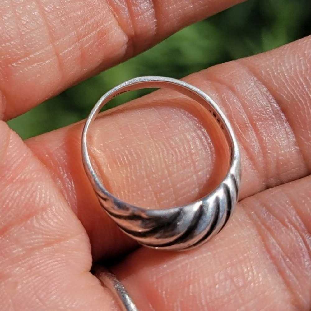 Stunning vintage 925 sterling silver ribbed dome … - image 8