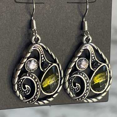 Vintage Intricate Art Nouveau Dangle Earrings