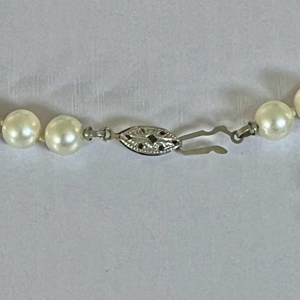 Macy’s Vintage hand knotted glass pearl necklace - image 7