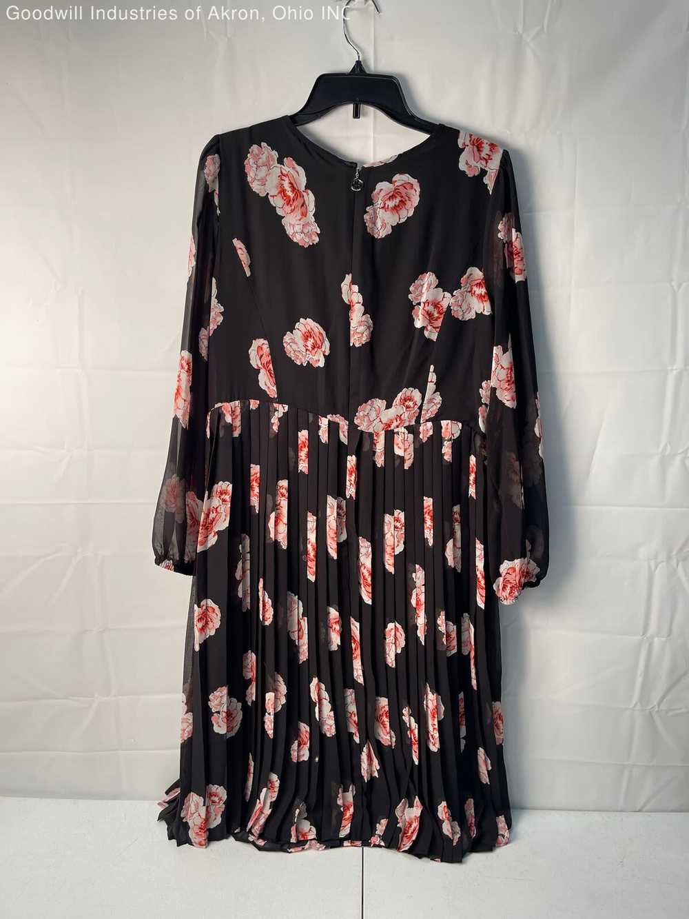 NWT Tommy Hilfiger Women's Black/Pink Floral A-Li… - image 2