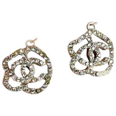 Chanel Camélia earrings