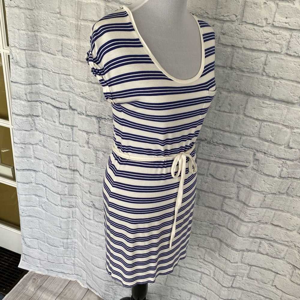 Old Navy Old Navy women S stripe short sleeve sco… - image 5