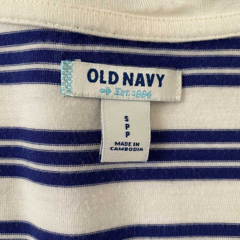 Old Navy Old Navy women S stripe short sleeve sco… - image 7