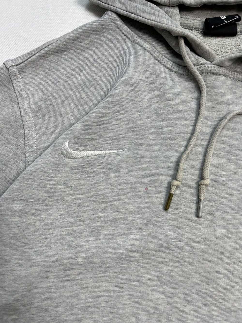 Nike × Streetwear Hoodie Nike small logo y2k swoo… - image 2