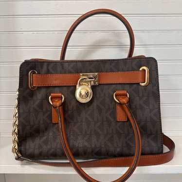 MICHAEL KORS HAMILTON EAST WEST BROWN LEATHER SAT… - image 1