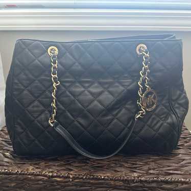 michaels kors purse - image 1