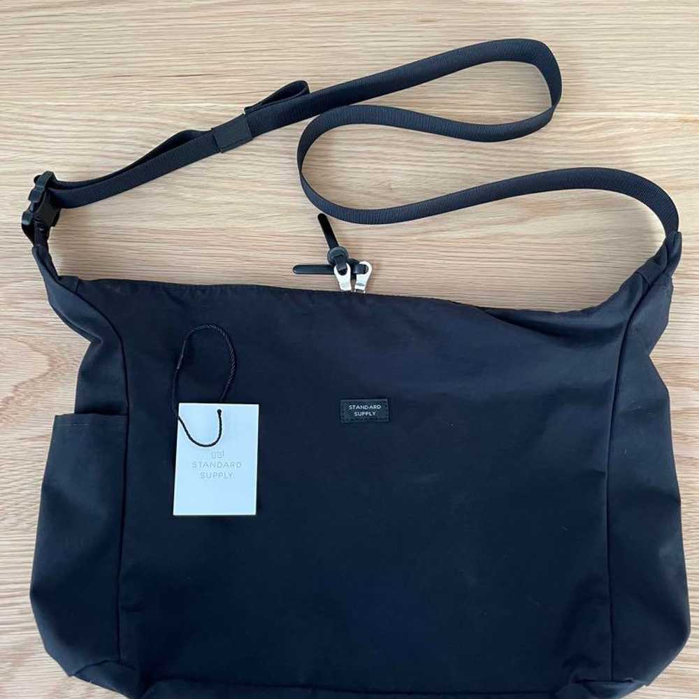 STANDARD SUPPLY
Shoulder Bag - Black - image 4